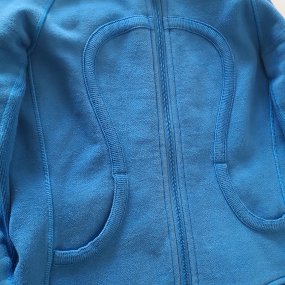 Lululemon jacket for women - Picture 6 of 11